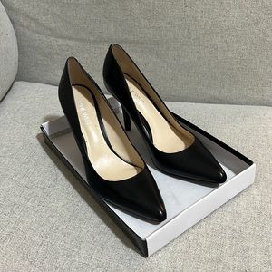NINE WEST Black leather pumps